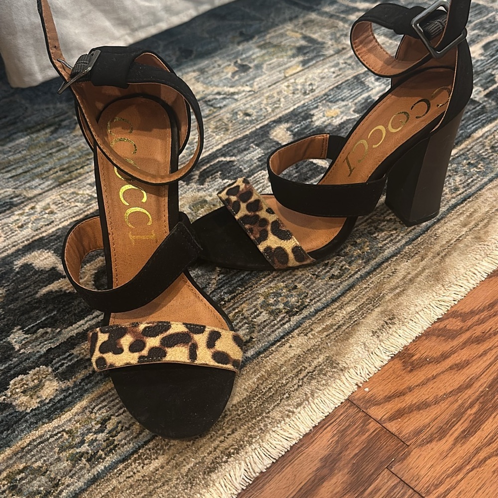 CCOCCI Black and Brown Heels with Timeless Elegance